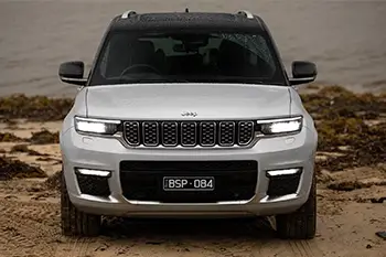 Jeep Grand Cherokee Prices Slashed: Up to $28,000 Off in Australia Image