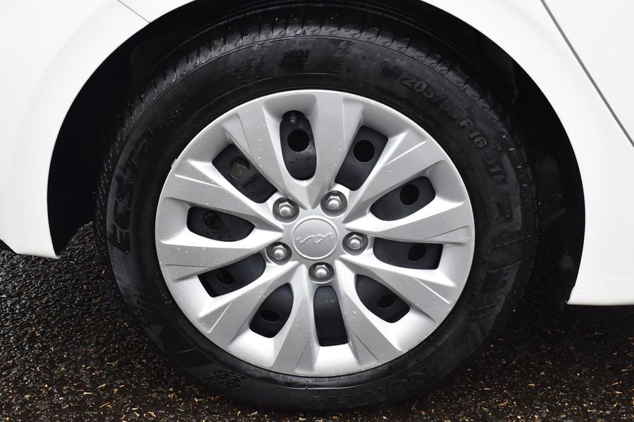 2024 Kia Cerato S Auto MY24 Photo 9