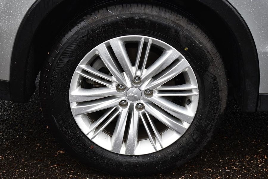 2023 Mitsubishi Outlander ES ZM Auto 2WD MY23 Photo 9